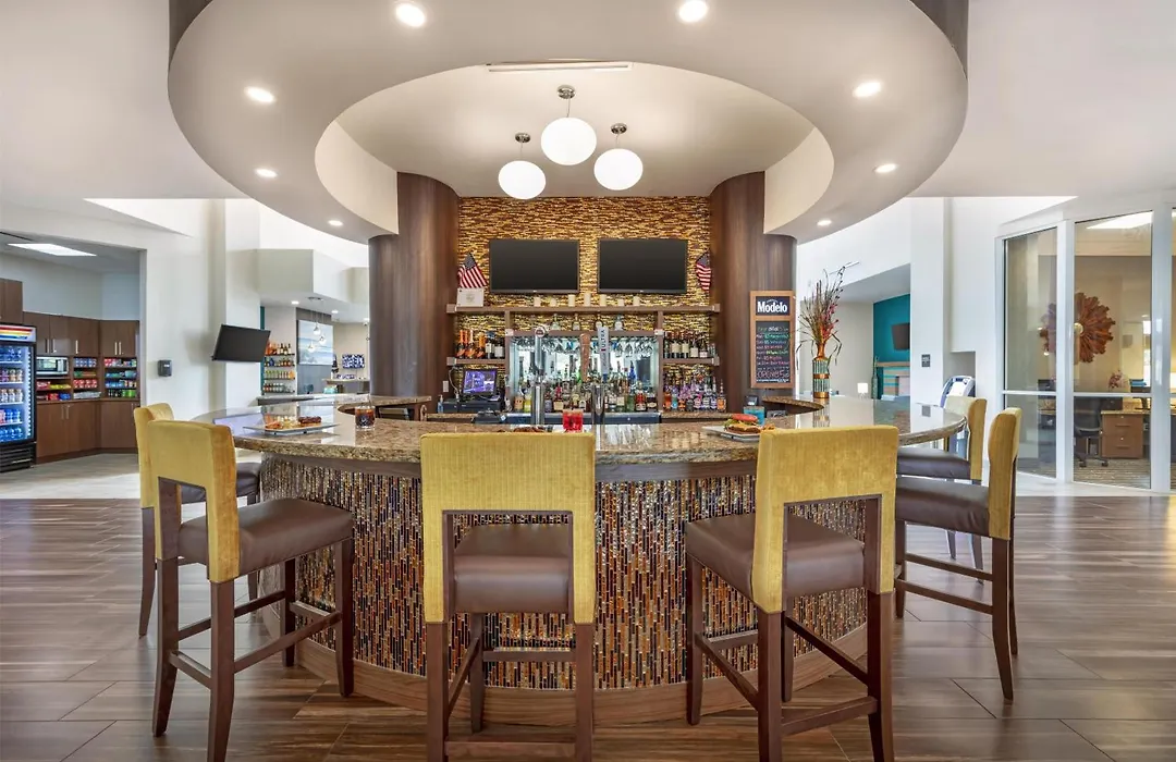 Best Western Plus Miami Executive Airport Hotel And Suites-1